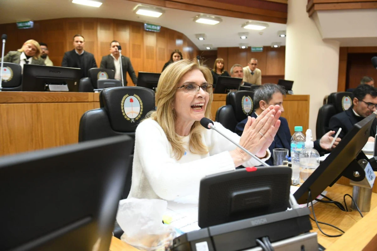 SILVIA ELÍAS DE PÉREZ. La legisladora radical repudió el veto a la ley que creaba el cuerpo provincial de guardaparques.