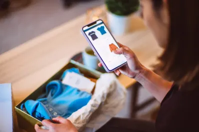 Comprar, postear y devolver se vuelve rutina con los serial returners