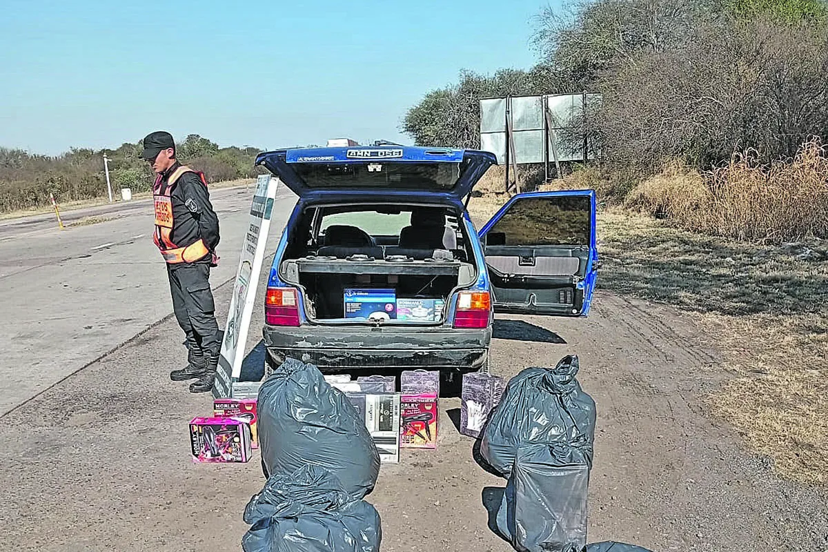 Operativo fronterizo: secuestran mercadería traída como contrabando en el norte de Tucumán