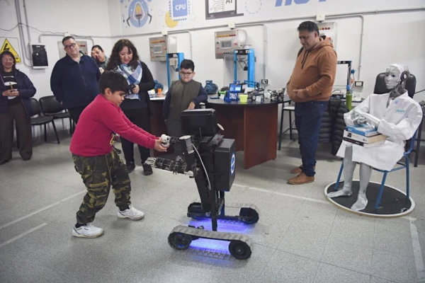 Vacaciones de invierno con ciencia, robots y creatividad