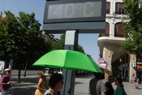 España en alerta por la canícula: 12 comunidades bajo aviso por temperaturas de hasta 42 grados