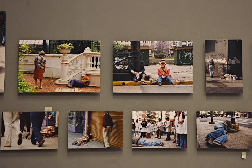 DOLOR Y MARGINALIDAD. Las imágenes cotidianas expresan la violencia social que se puede ver en toda ciudad.