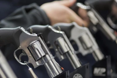 En Tucumán, se robaron un cargamento de armas que debía ser entregado a un comercio