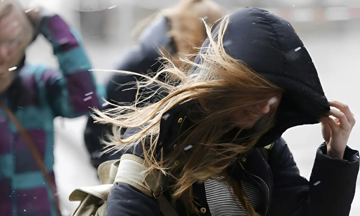 Rige una alerta por frío y fuertes vientos en dos provincias