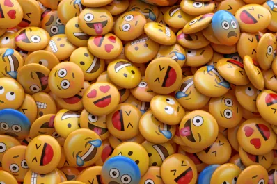 Los emojis que más triunfan (y los que deberías evitar) si quieres ligar en Tinder España