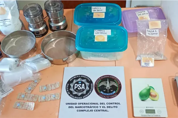 La Policía Aeroportuaria desmanteló un laboratorio de “tusi”