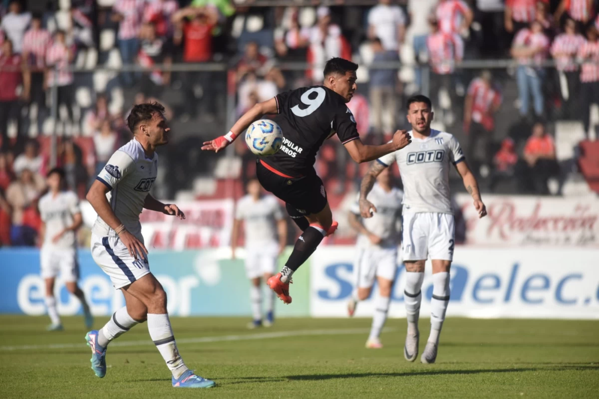 San Martín de Tucumán se durmió tras el gol y lo pagó caro