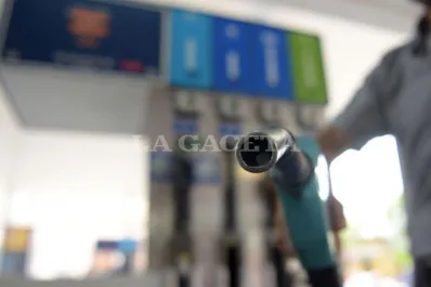 Desde la medianoche, YPF aumentará los precios de los combustibles en todo el país