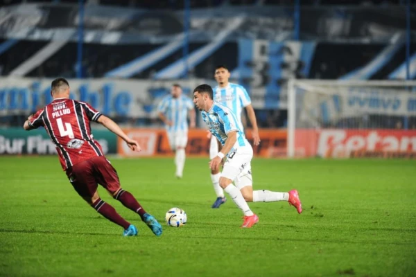 Con el “10” en la espalda, Franco Nicola quiere ayudar a despegar a Atlético Tucumán en Clausura