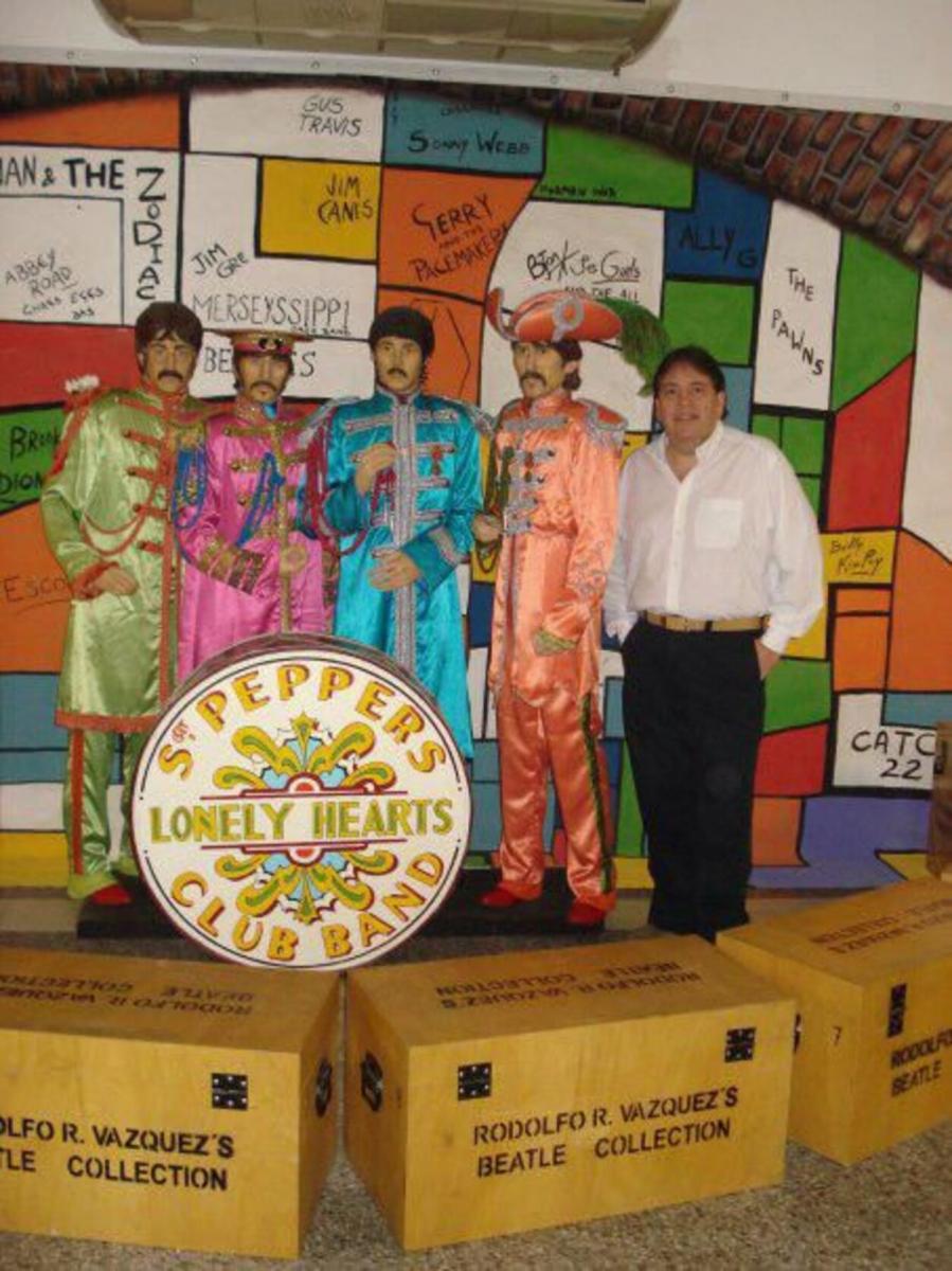 Rodolfo Vázquez: el mayor coleccionista de los Beatles del mundo