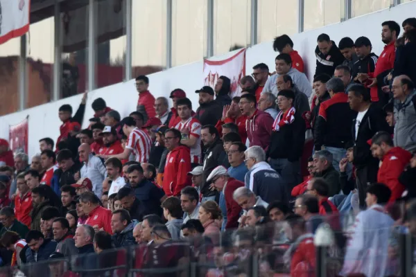 Primero en la tabla, pero último en paciencia: por qué el hincha de San Martín ya no se banca nada