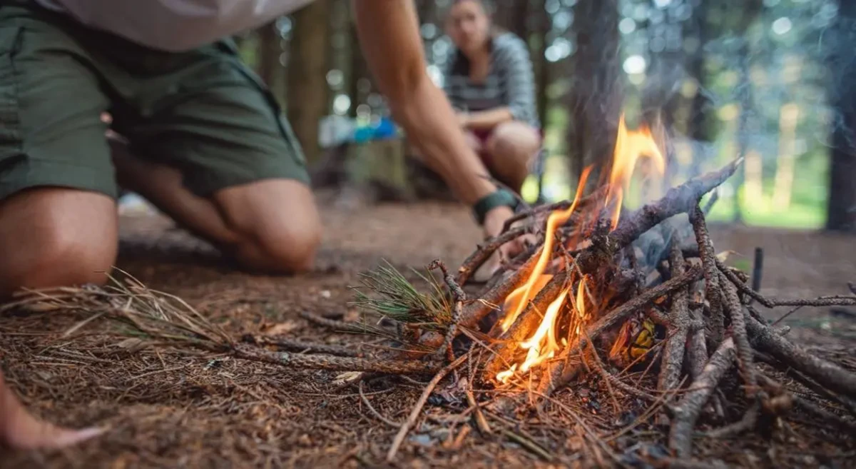 Después del apagón, crece el número de escuelas de supervivencia en España: “No somos frikis, somos previsores”