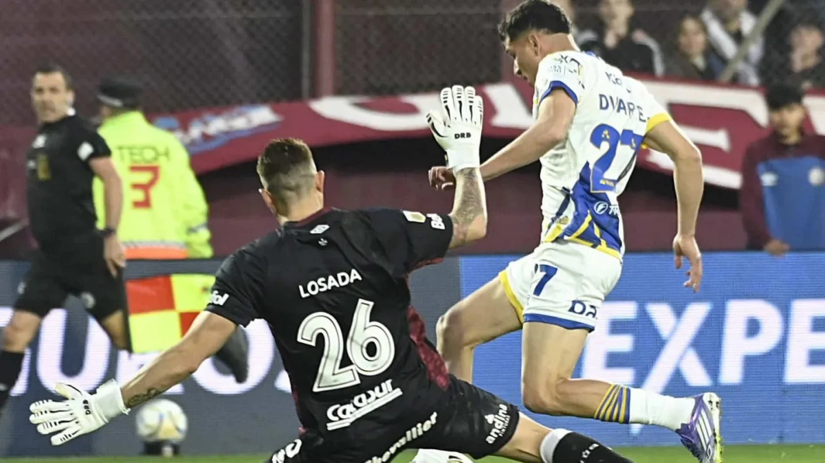 Se revelaron los audios del polémico penal para Rosario Central frente a Lanús