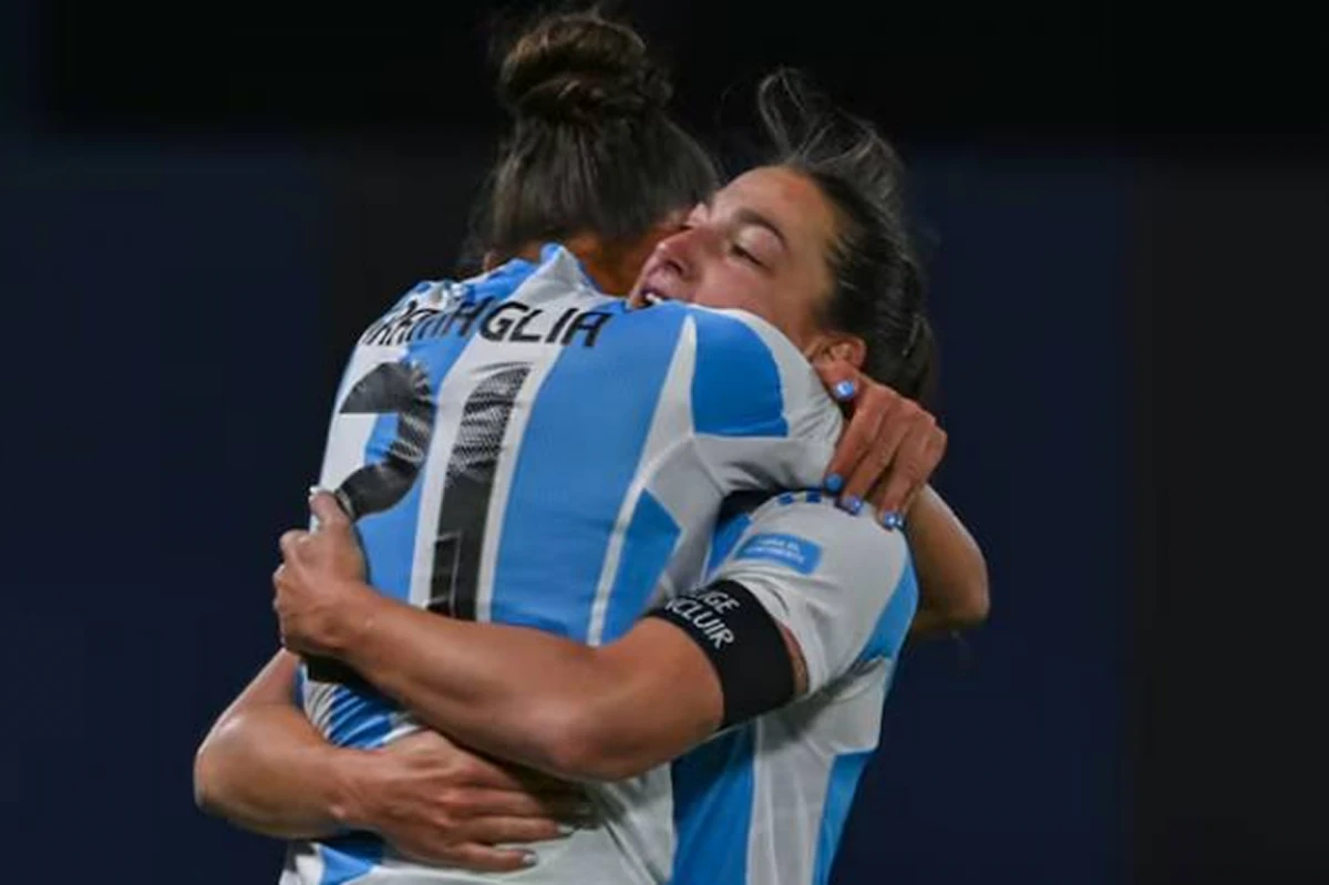 Con una tucumana en el equipo la Selección Argentina femenina va por las semifinales ante Perú en la Copa América