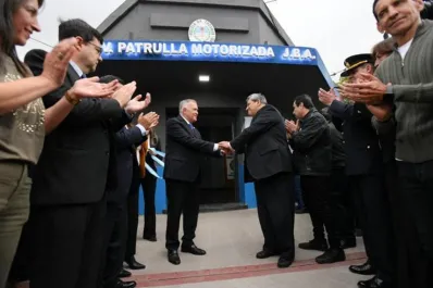 Jaldo refuerza la seguridad en Alberdi con nuevas dependencias y equipamiento
