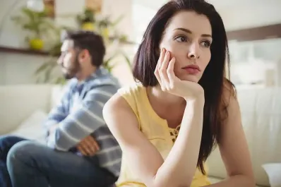 ¿Qué es el floodlighting?: podrías estar arruinando tus relaciones sin saberlo