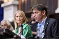 Axel Kicillof sobre el acto de Milei: “Hay que resaltar el grado de locura que esto implica”