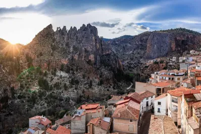 El pueblo conocido como ‘la Suiza española’ necesita más habitantes y ofrece casas desde solo 26.000 euros