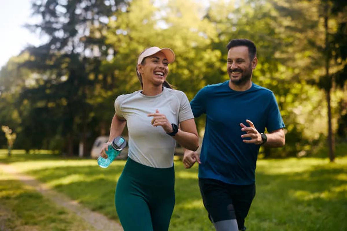 Qué es el Slow Jogging: el ejercicio japonés que mejora tu salud sin agotarte