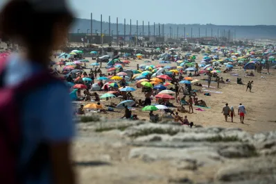 Cómo ahorrar en las vacaciones de verano: 10 consejos para disfrutar sin arruinar tu presupuesto