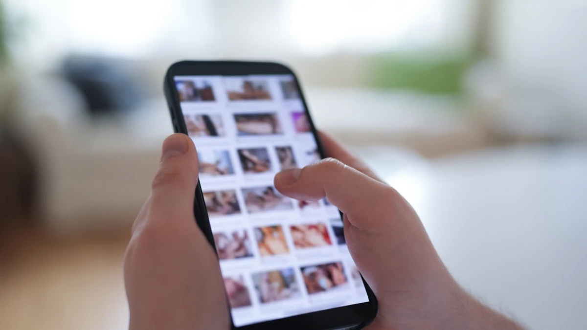 NUEVA EPIDEMIA. La sextorsión con inteligencia artificial avanza en Argentina y deja al descubierto la falta de control sobre los deepfakes.