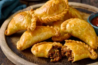 La empanada tucumana, entre las 10 mejores del mundo según Taste Atlas