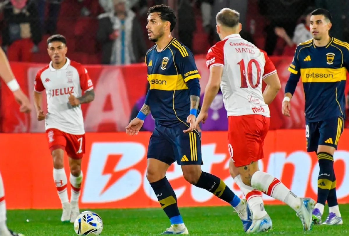 Boca Juniors perdió con Huracán 1-0 en Parque Patricios y no encuentra el rumbo