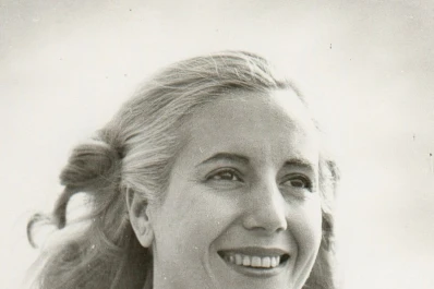 Una Eva Perón “post mortem”, según María Rosa Lojo