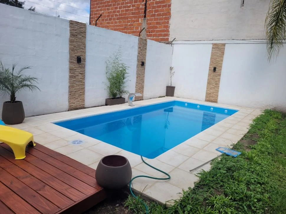 VERANO. Las piletas en casa fomentan el tiempo de calidad en familia y mejoran la salud disminuyendo el estrés.