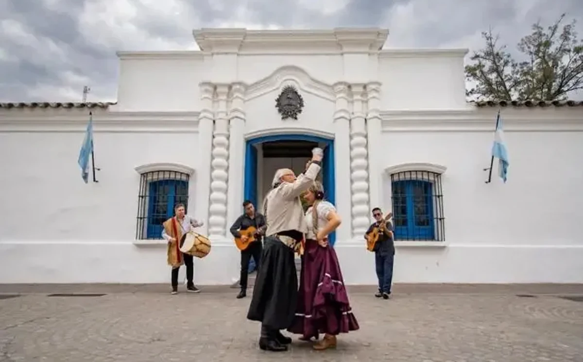 Escuchá las claves de la semana: visas a EEUU, el tiempo, día del niño y todo sobre Atlético y San Martín