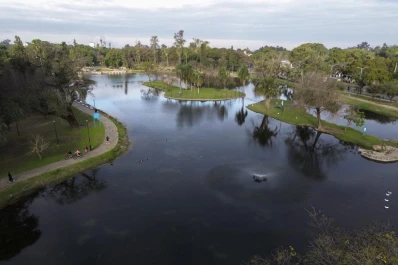 “La basura es un síntoma de desconexión entre los funcionarios y la gente”