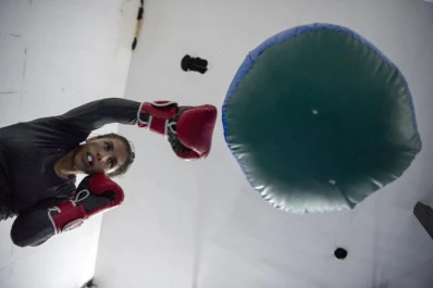 “No te olvides de ser feliz”: el legado de Alejandra Locomotora Oliveras en el boxeo femenino