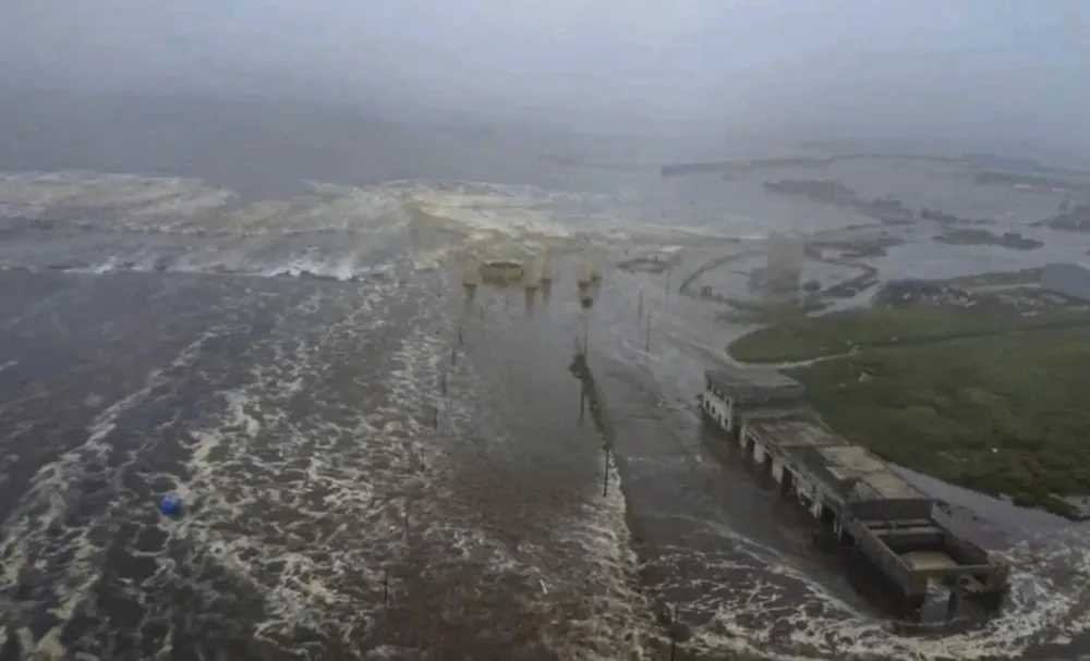 KAMCHATKA. La península rusa sufrió el impacto de grandes olas después del terremoto de magnitud 8,8.