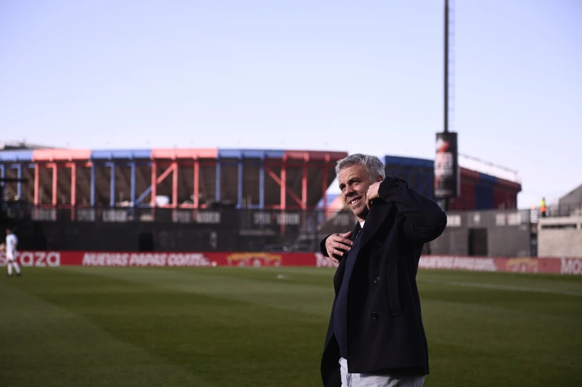 Pusineri utilizó dos esquemas en lo que va del torneo Clausura: el 4-4-2 y el 5-3-2.
