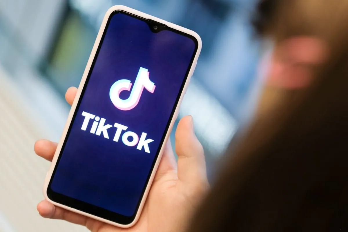 TikTok lanzó nuevas funciones para proteger a adolescentes y promover el bienestar digital