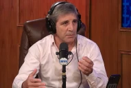 Luis Caputo minimizó la suba del dólar y la atribuyó a factores políticos: “El riesgo kuka”