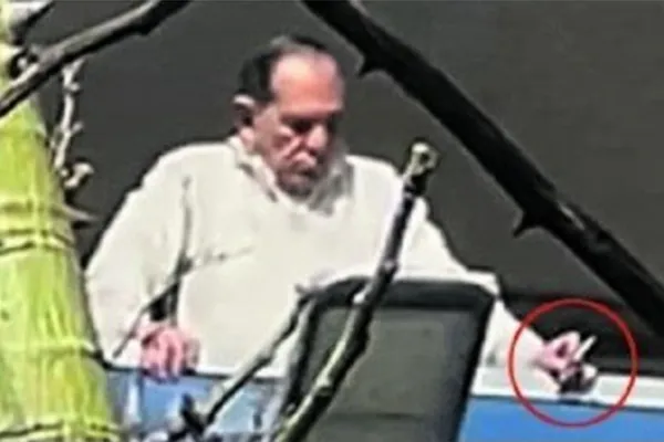 José Alperovich cumple arresto domiciliario por problemas respiratorios y lo filmaron fumando en el balcón