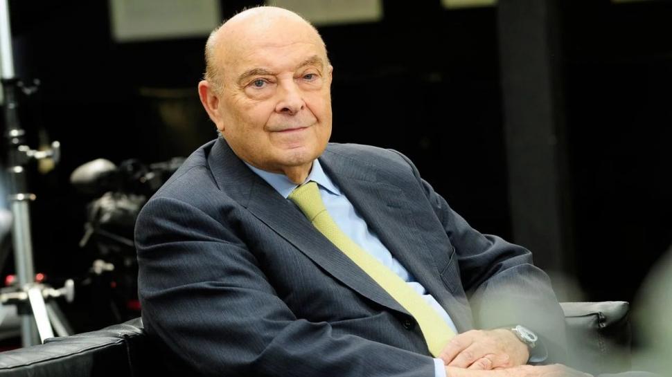 El dólar se toma un respiro tras una semana de turbulencias