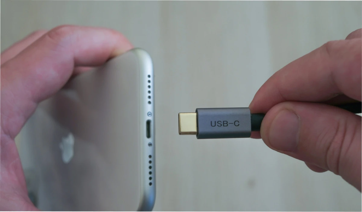 Las múltiples funciones del puerto USB - C.