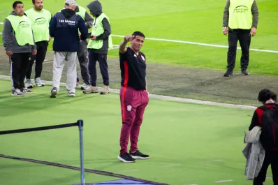 Campodónico: A los chicos les dije que disfruten porque son partidos que no se dan todos los días