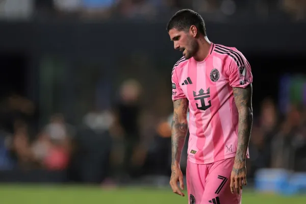 De Paul, MVP en el partido entre Inter Miami y Necaxa: hizo dos asistencias y anotó su penal