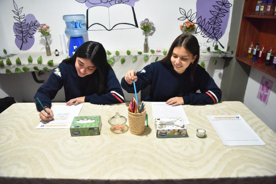 MULTIFUNCIÓN. En la sala pueden escribir o permanecer en silencio.