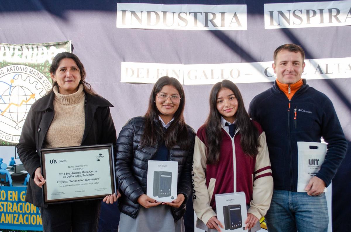 RECONOCIMIENTO. El equipo tucumano distinguido en el concurso Industria Inspira. / USP-T