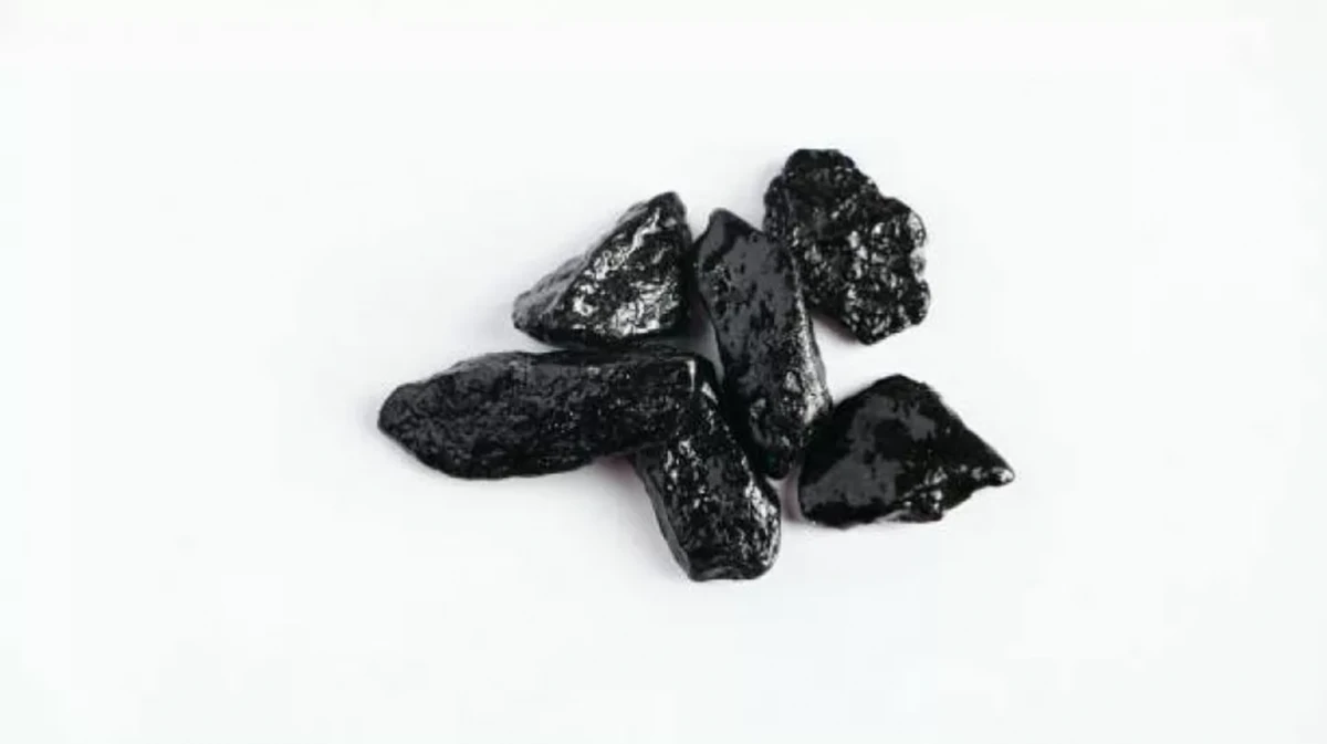 Obsidiana: la piedra que debes tener siempre contigo para proteger tu energía