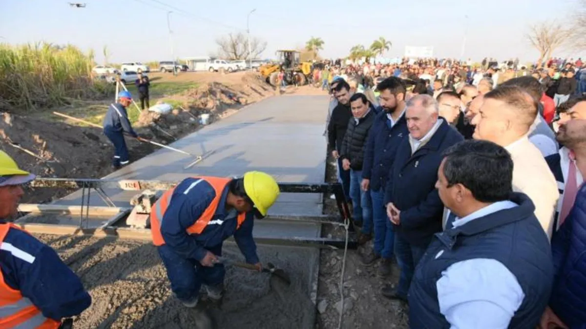 Osvaldo Jaldo inauguró obras de infraestructura en Río Colorado:Fortalecen el tejido social