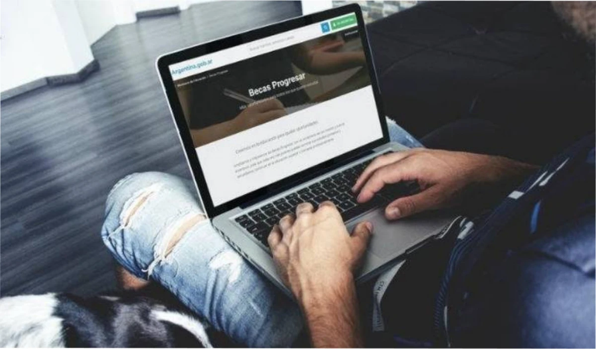 Estudiantes de universidades privadas también pueden inscribirse.