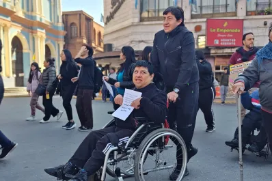 Protesta en Tucumán contra el veto de Milei a la Ley de Discapacidad: “Estamos de luto”