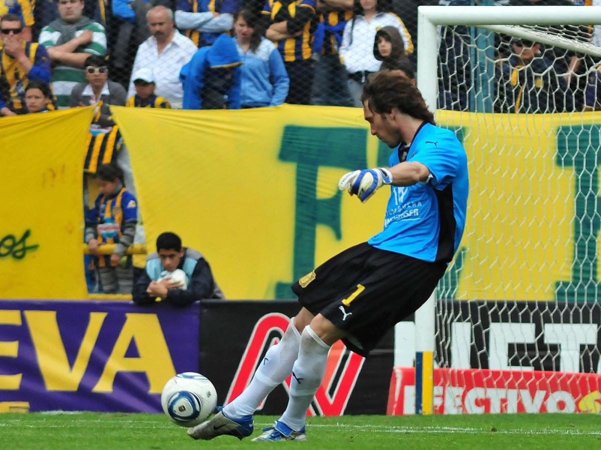 Un ex arquero de Rosario Central se retira del fútbol por una enfermedad neuromuscular