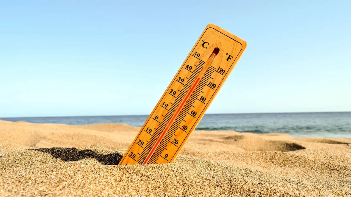 La Aemet activa alerta por calor extremo: hasta 42 °C y noches tórridas en España este miércoles