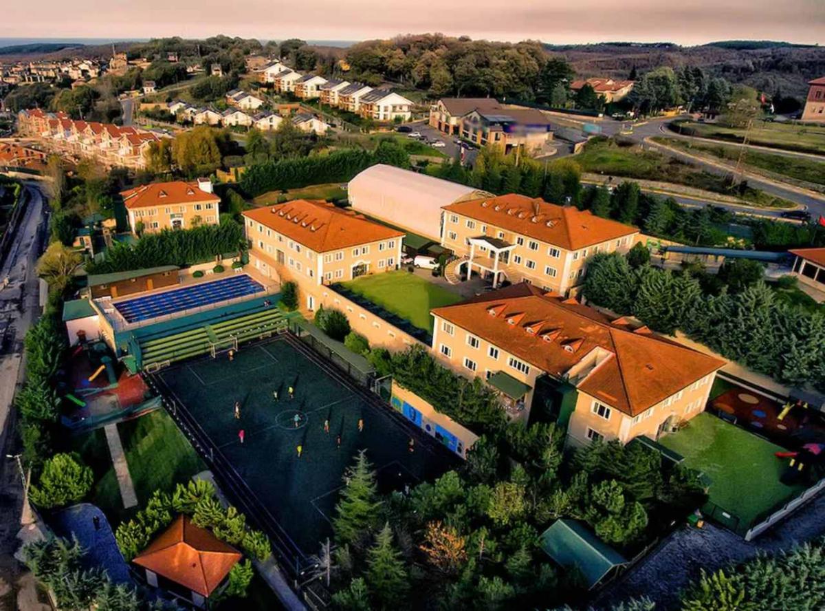 Cuesta una fortuna: así es la exclusiva escuela a la que irá Rufina Cabré en Turquía